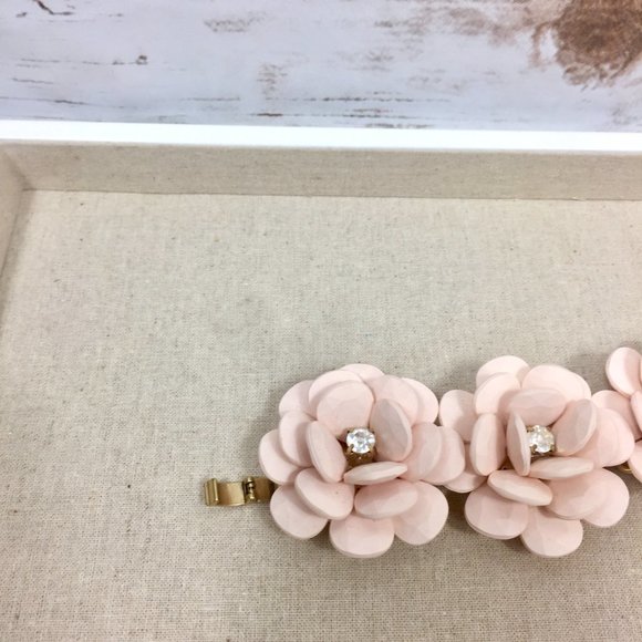 J Crew Pale Pink Rose Flower  Statement Bracelet - Picture 8 of 12